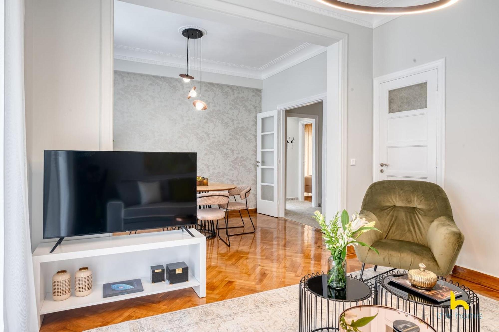 Contemporary 2-Bdr Apt Near Kalimarmaro & Alsos Park! Athén Kültér fotó